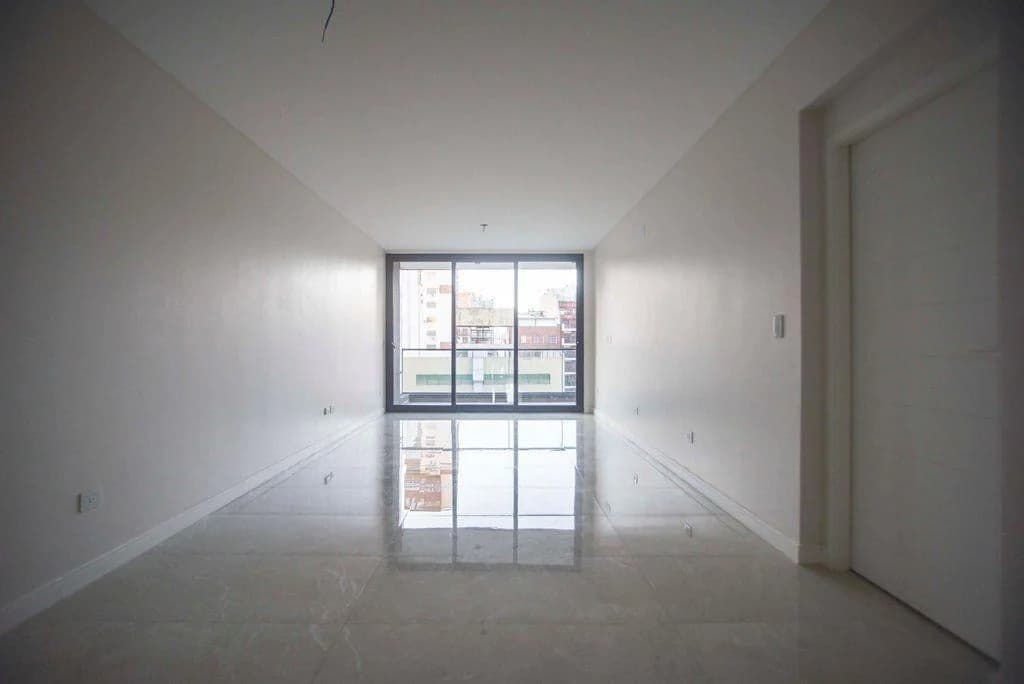Imagen de la propiedad 4 ambientes ZP 2173138