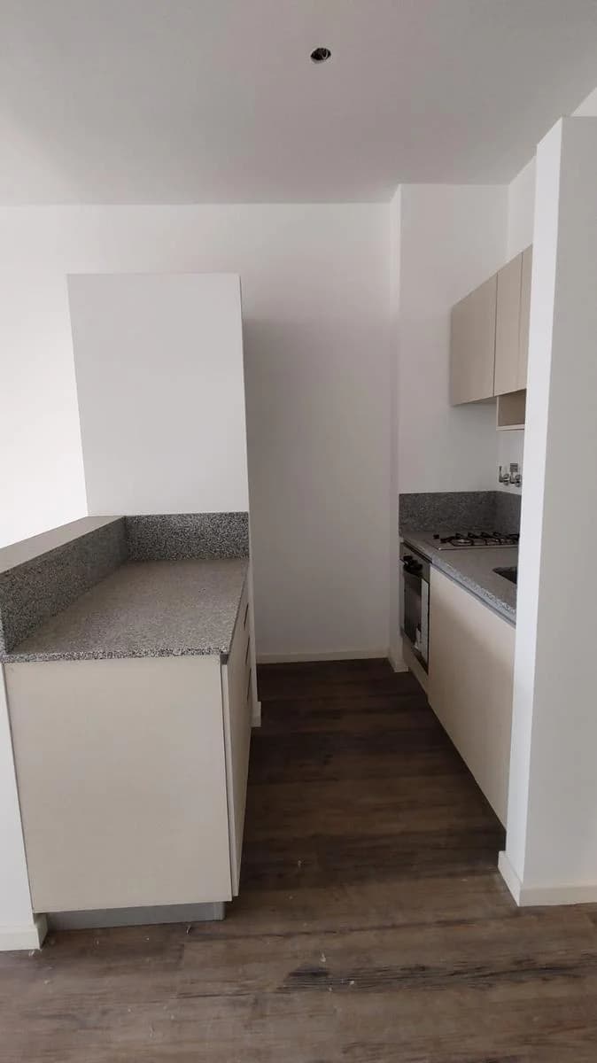 Imagen de la propiedad 1 ambientes ZP 2164740