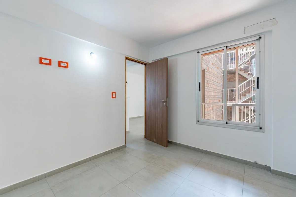 Imagen de la propiedad 2 ambientes ZP 2167876