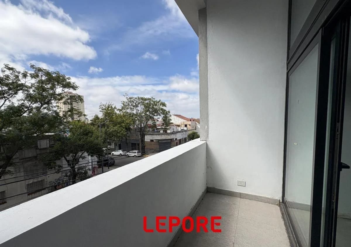 Imagen de la propiedad 1 ambientes ZP 2164065