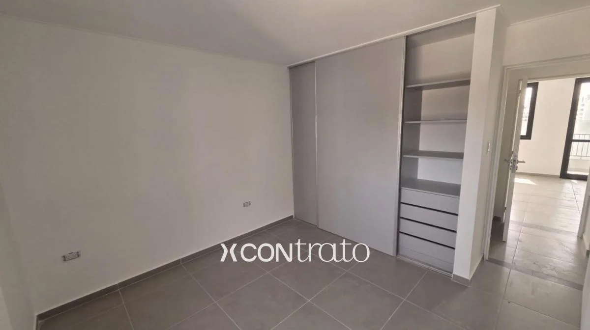 Imagen de la propiedad 3 ambientes ZP 2164679