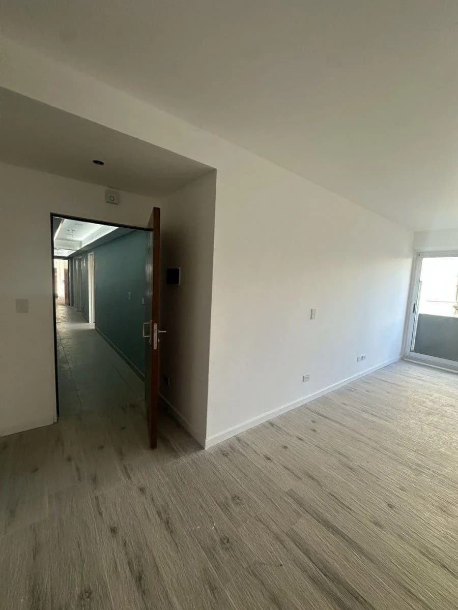 Imagen de la propiedad 1 ambientes ZP 2163761