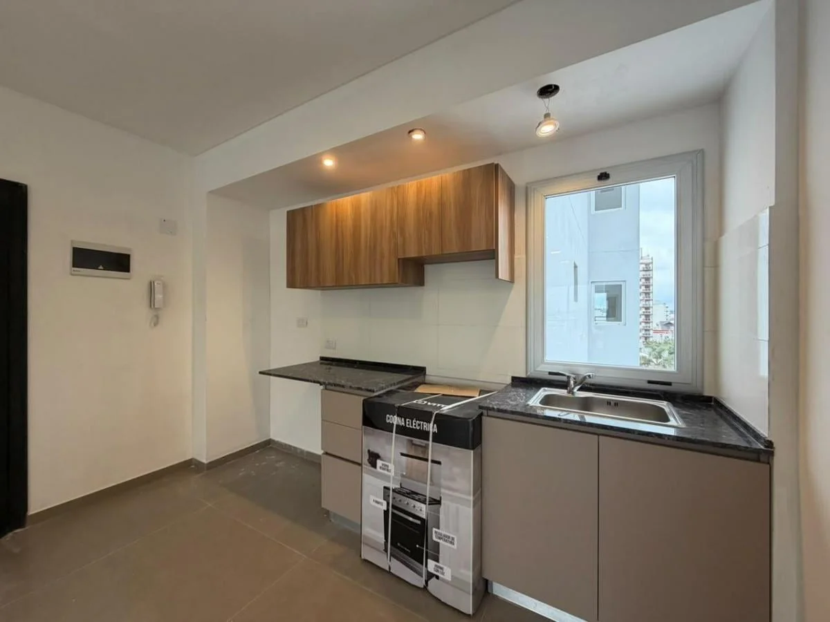 Imagen de la propiedad Martín Fierro 132 – Local comercial – Ref. 2403154