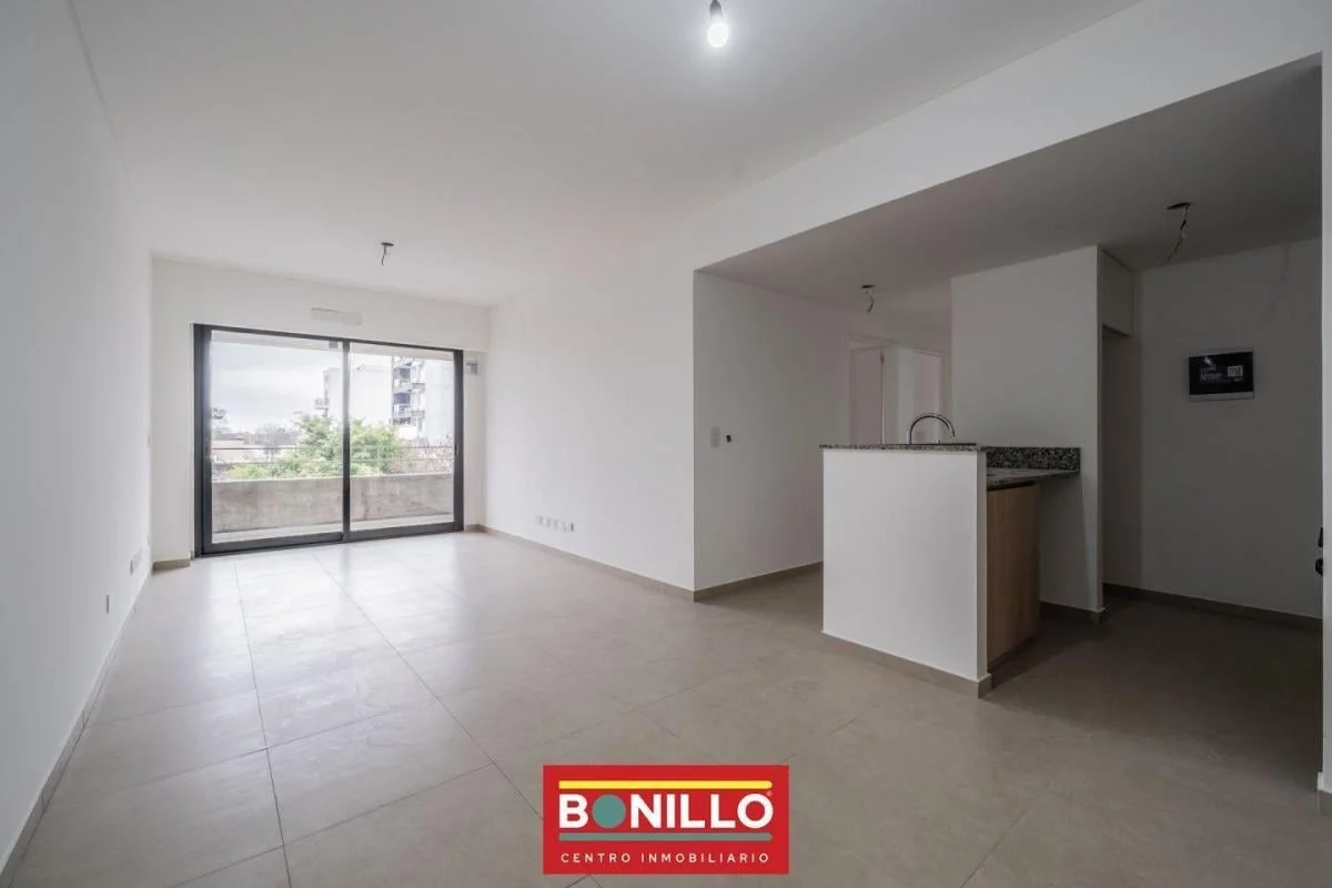 Imagen de la propiedad Mosconi 2151 – Local comercial – Ref. 2158845