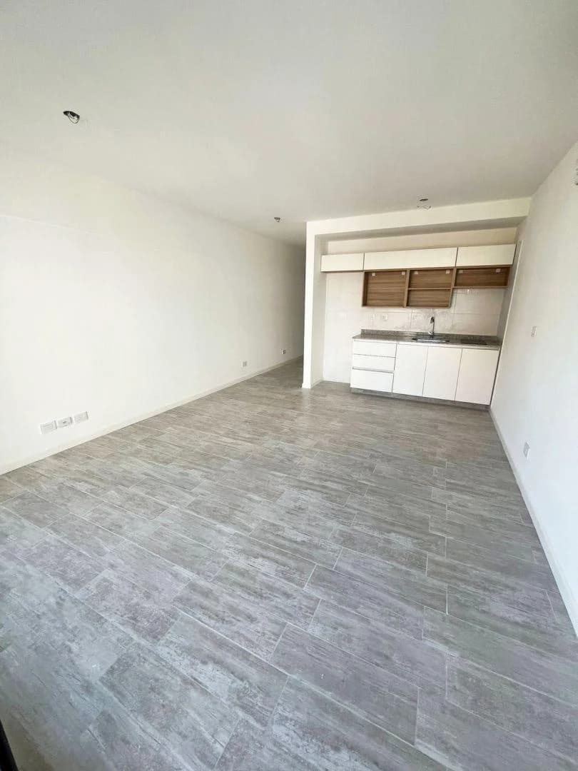 Imagen de la propiedad 1 ambientes ZP 2321700