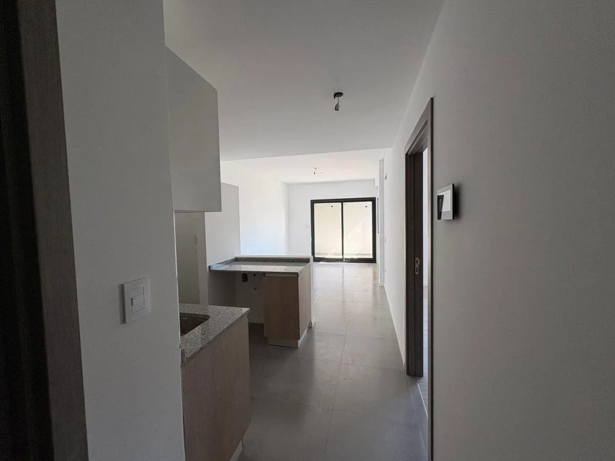 Imagen de la propiedad 2 ambientes ZP 2171165
