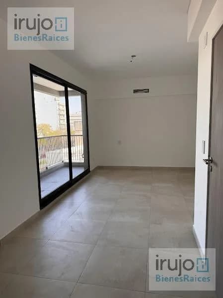 Imagen de la propiedad 1 ambientes ZP 2383052