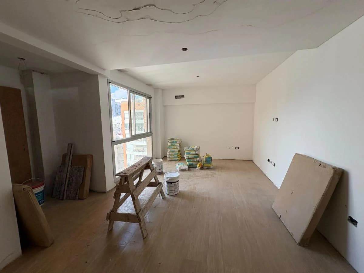 Imagen de la propiedad 1 ambientes ZP 2161653